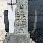 La tombe de Charles Jauquier à Surpierre